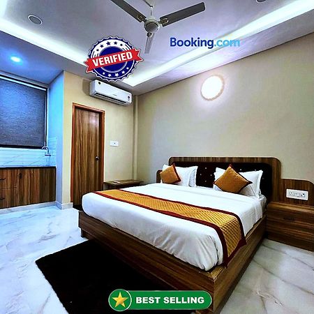 Hotel Vrinda Niddhivan ! Fully Ac, Prem Mandir At Walking Distance ! Just Near The Iskcon Temple Вріндаван Екстер'єр фото