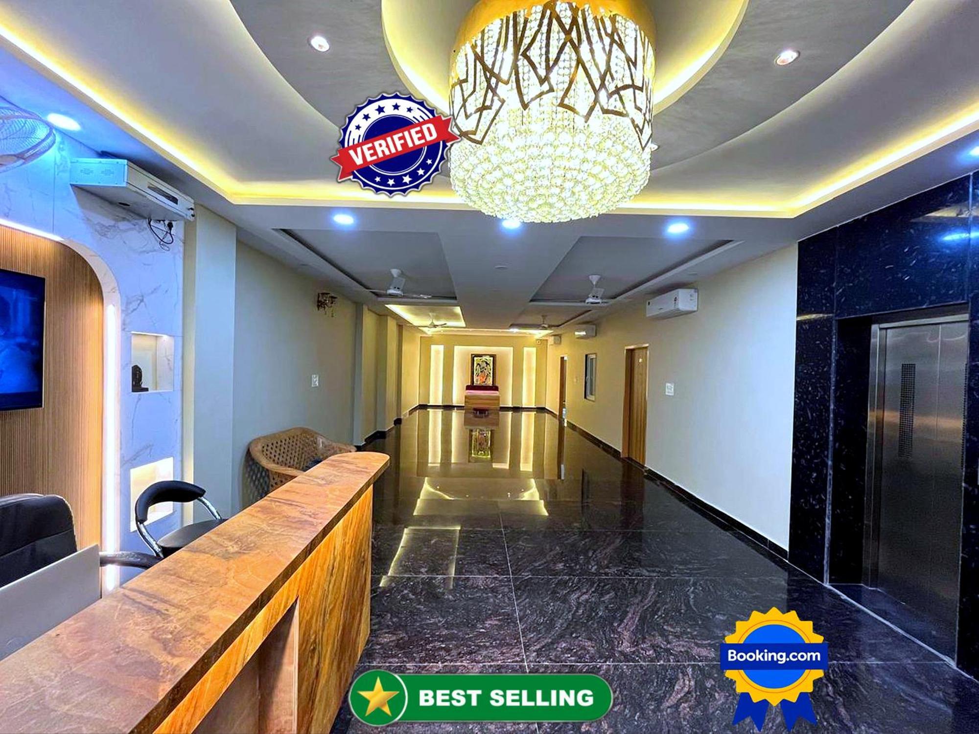 Hotel Vrinda Niddhivan ! Fully Ac, Prem Mandir At Walking Distance ! Just Near The Iskcon Temple Вріндаван Екстер'єр фото