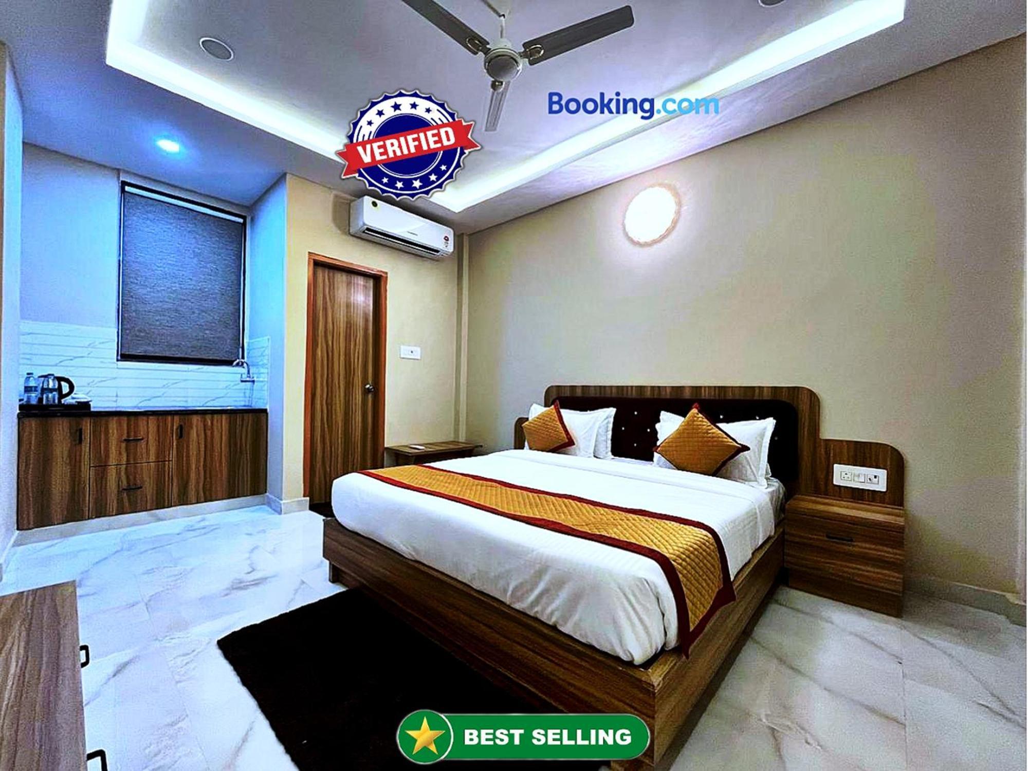 Hotel Vrinda Niddhivan ! Fully Ac, Prem Mandir At Walking Distance ! Just Near The Iskcon Temple Вріндаван Екстер'єр фото